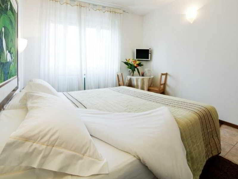 Antico Albergo Madonna Λενιάνο Εξωτερικό φωτογραφία